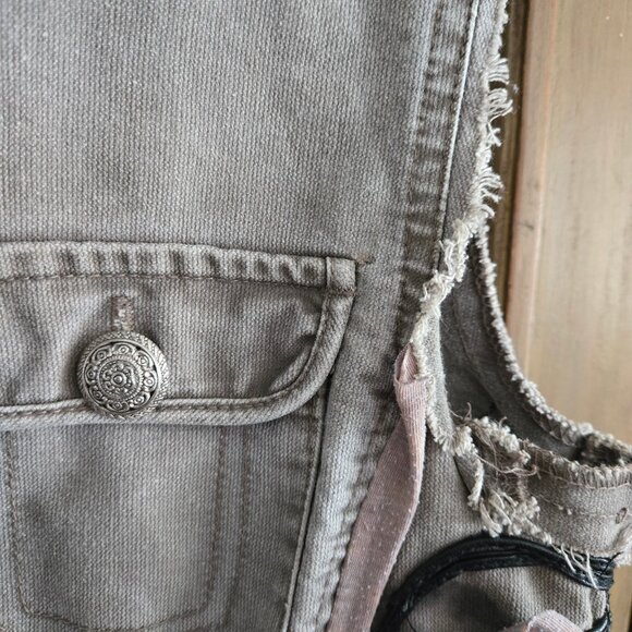 Vintage Upcycled Fairy Grunge Cargo Utility Vest size S Rhinestone Studded Boho - Picture 8 of 13